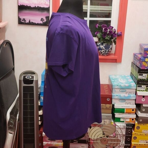 Lady Trucker Purple Graphic Tee EUC sz 2x - Picture 5 of 6